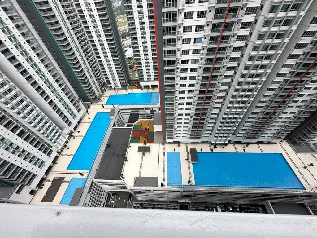 Corner Kl Pool View Rc Residence Kuala Lumpur Eksteriør billede